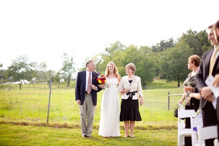 intimate-wedding-bridal-entrance-paige-paul