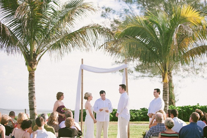 real-intimate-florida-wedding-ceremony-steven-sarah