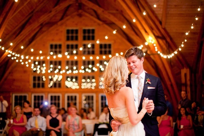 real-intimate-wedding-barn-wedding-first-dance-paige-paul