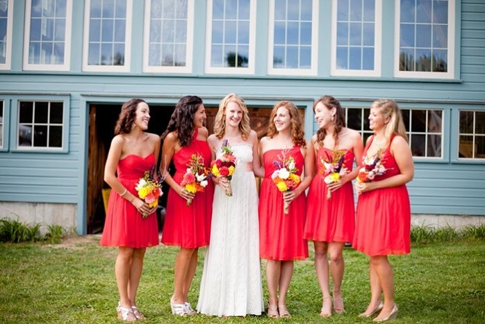 red-wedding-colors-bridesmaid-dresses-barn-wedding