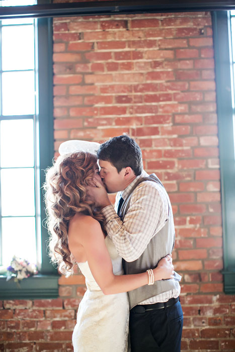 intimate-michigan-brewery-wedding-erica-and-derrick-7579