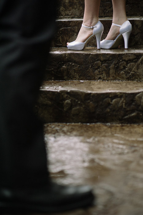 wedding-photography-detail-shot-shoes