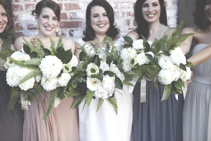 bride-and-bridesmaids-with-bouquet-wedding-photography