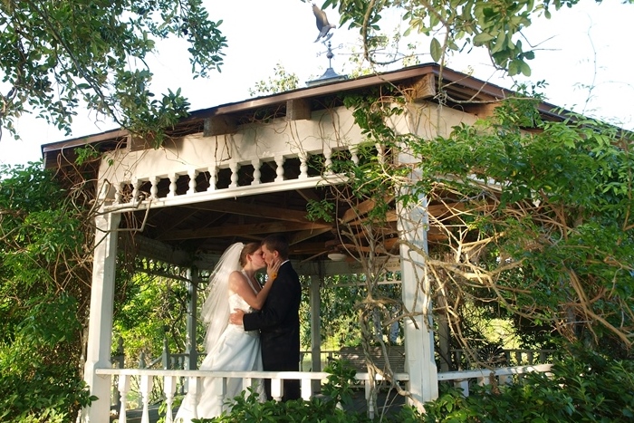 Blisswood Bed and Breakfast - Texas Intimate Weddings