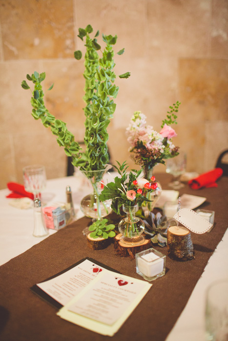 intimate-austin-tx-restaurant-wedding-jennie-and-chris-15