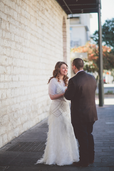 intimate-austin-tx-restaurant-wedding-jennie-and-chris-6