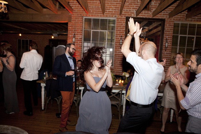 intimate-wedding-reception-guests-dancing-los-angeles