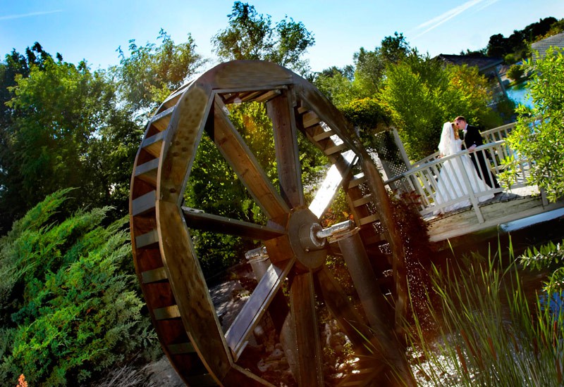 water-wheel-nottawasaga-inn