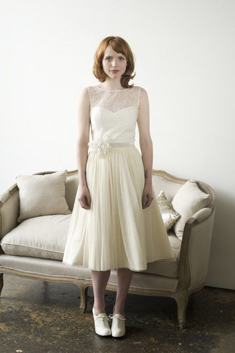 10 Great Elopement Dresses | Elizabeth Dye Tea Length Dress