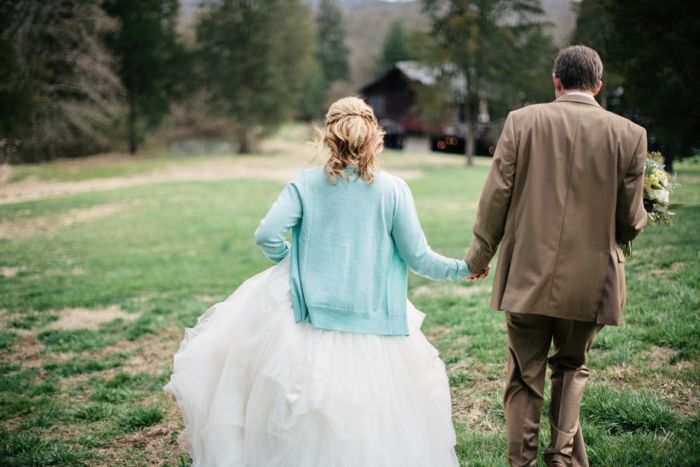 intimate tennesee wedding - bride and groom