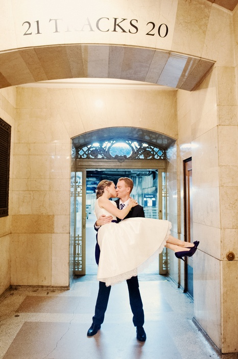 new-york-city-restaurant-wedding-emily-and-christopher-18_low