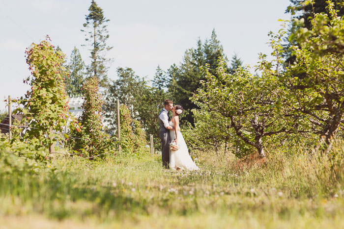 Amy and Nick's Starling Lane Winery Wedding