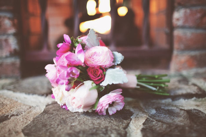 pink and white wedding bouquet