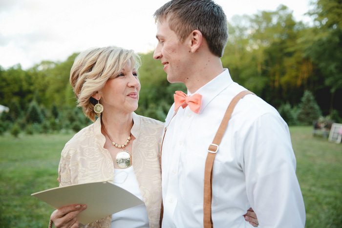 groom and mother