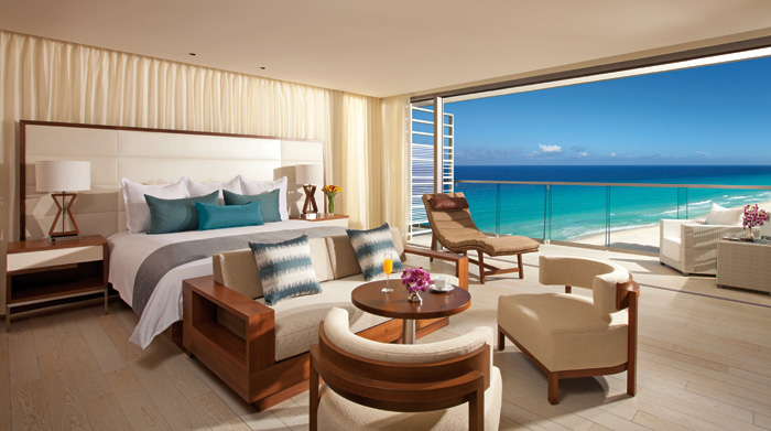 Secrets the Vine Cancun suite