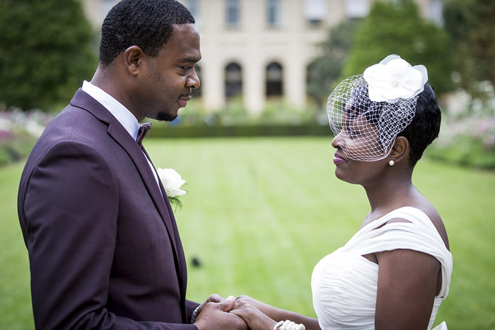 Garden elopement ceremony in Paris