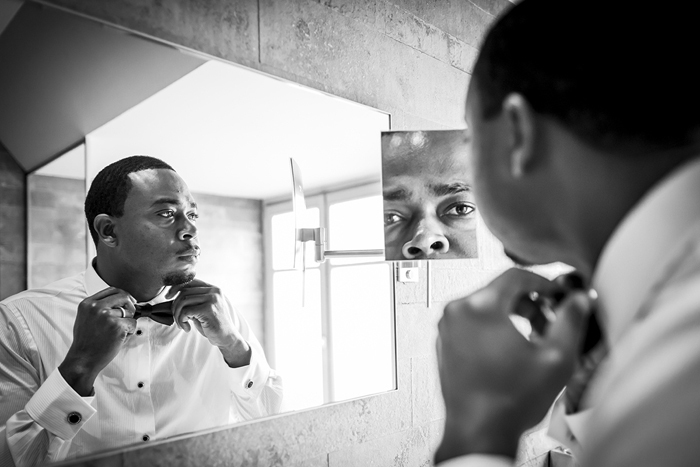 groom getting ready in Paris