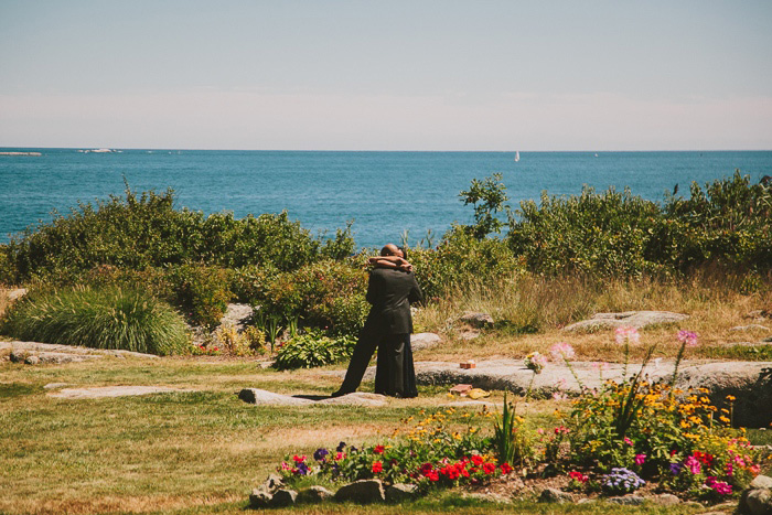elopement ceremony by the sea