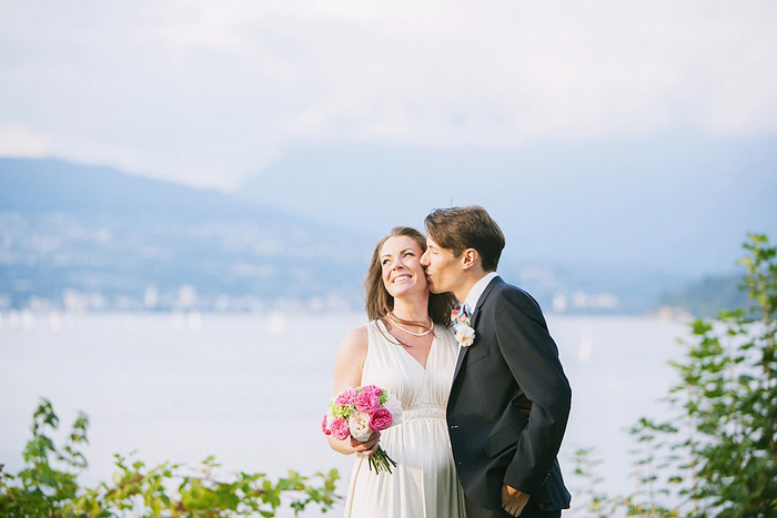 bride and groom in vancouver