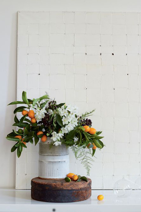 rustic centerpiece with oranges