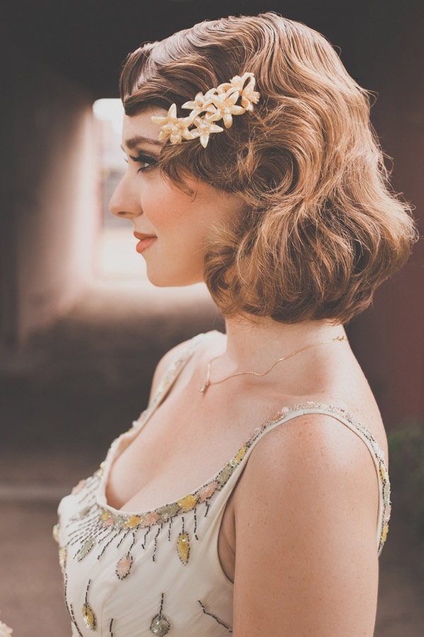 vintage wedding hair