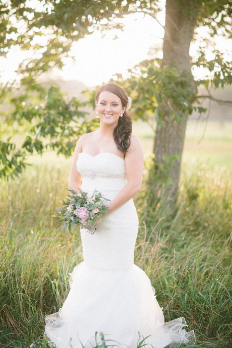 outdoor bride portrait