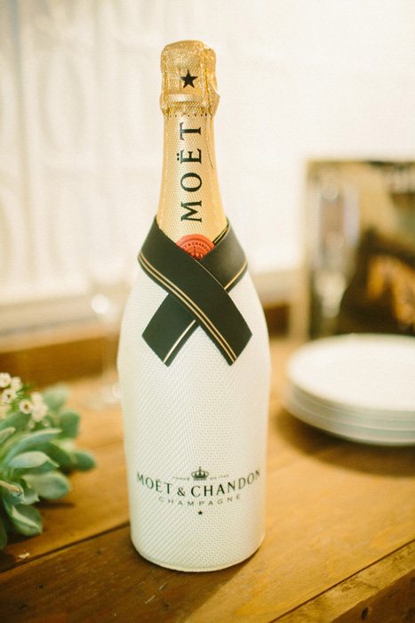 wedding champagne