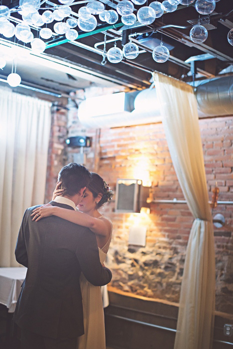 bride and groom first dance