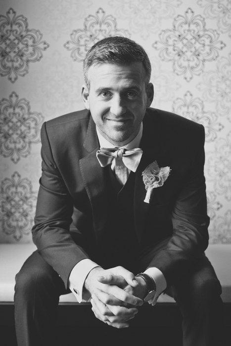 groom black and white portrait
