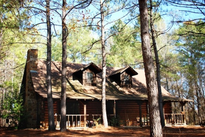 Intimate Weddings at Retreat in the Pines - Main House