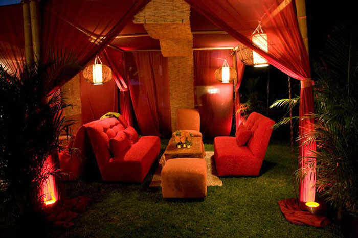 cozy wedding lounge