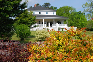 North Carolina Intimate Wedding Venue - Hudson Manor gardens