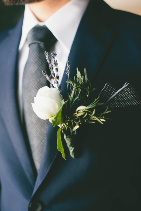 rose and lavender boutonniere