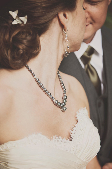 grey pearl bridal necklace