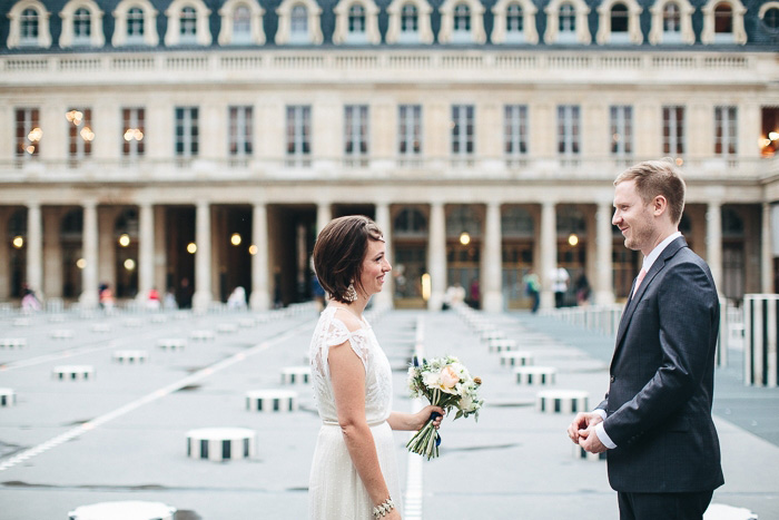 first look session in Paris