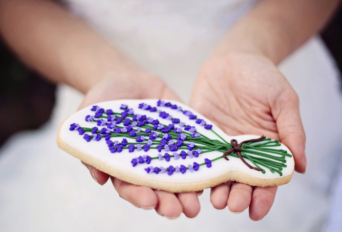 lavender cookie