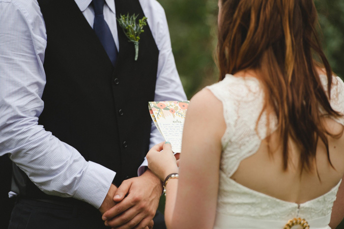 bride reading her vows