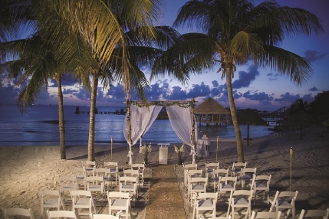 Isla Mujeres Palace Wedding