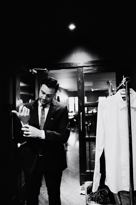 groom getting dressed