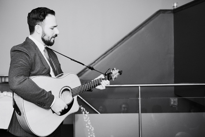 wedding guitarist