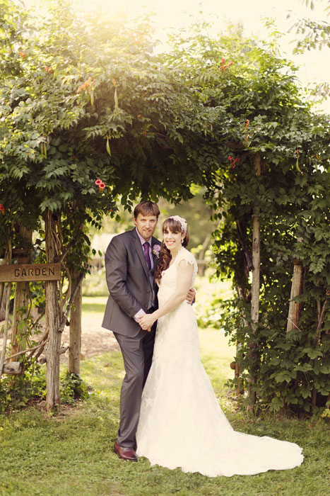 jordan-ontario-intimate-wedding-rebecca-jonathon-117