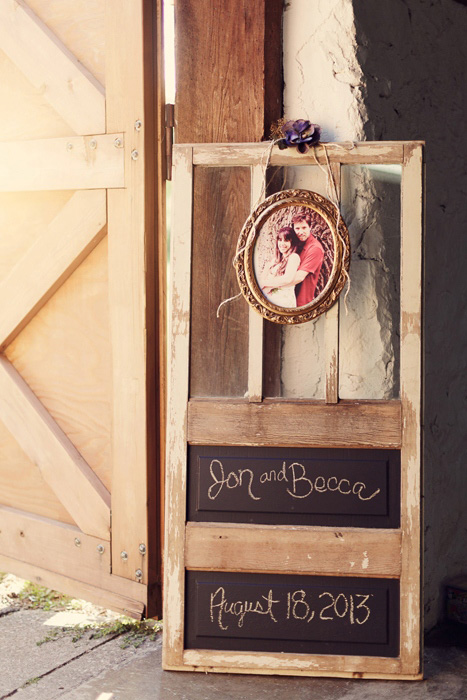 barn wedding reception welcome sign