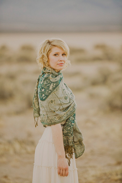 bridal portrait in the desert