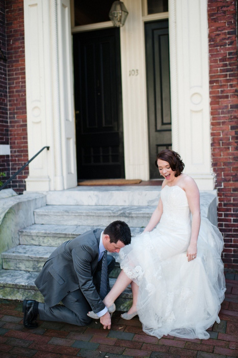 groom removing bride's garter