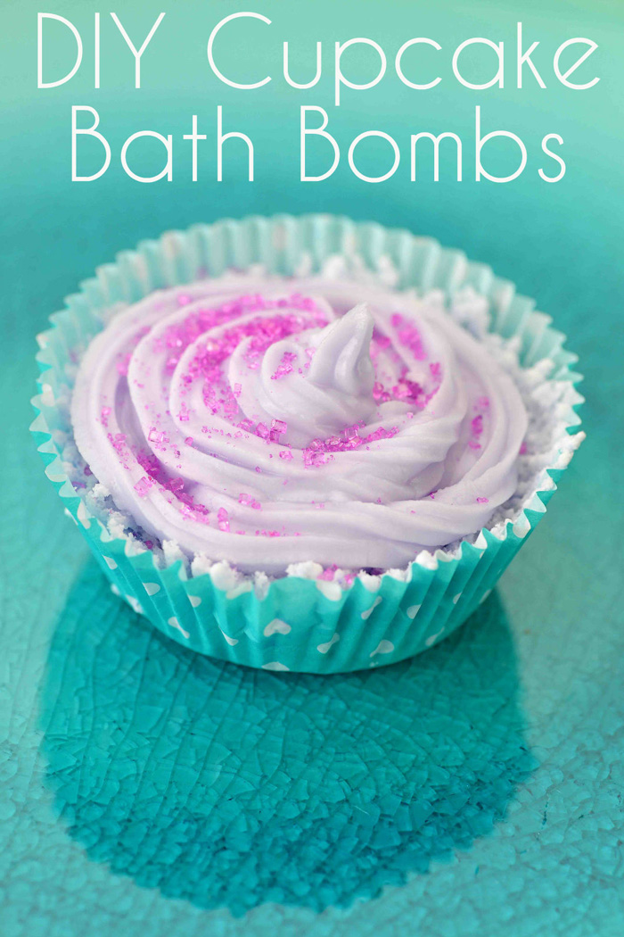 cupcake bath bomb