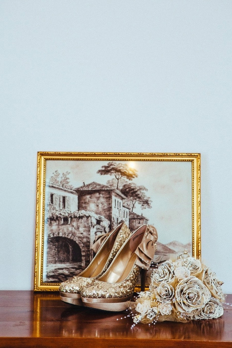 gold wedding shoes