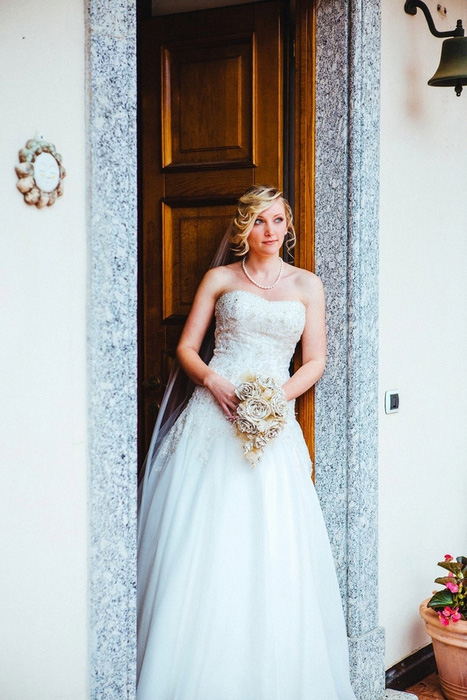 Lake Como bride