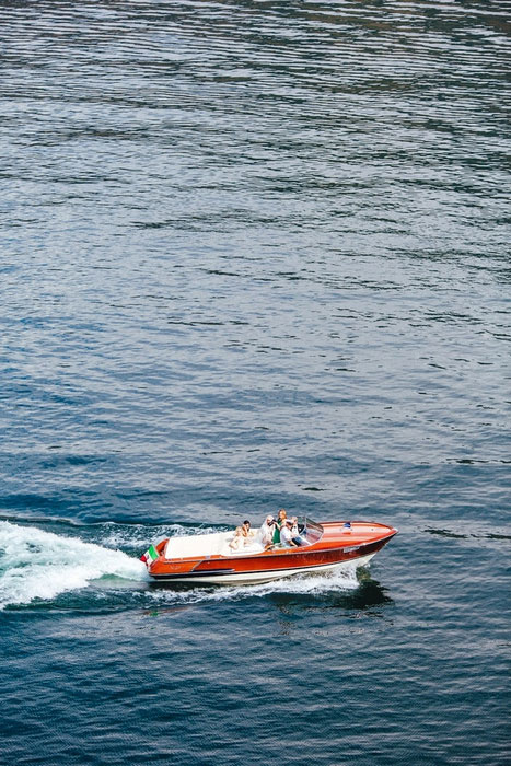 speed boat taking bride to ceremony