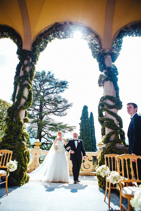 bride walking down the aisle