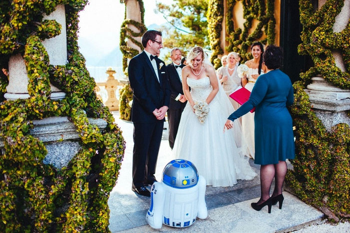 wedding ceremony with R2D2